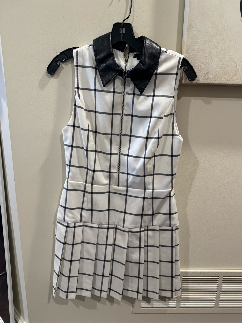 Alice + Olivia White Windowpane Mini Dress with Black Collar